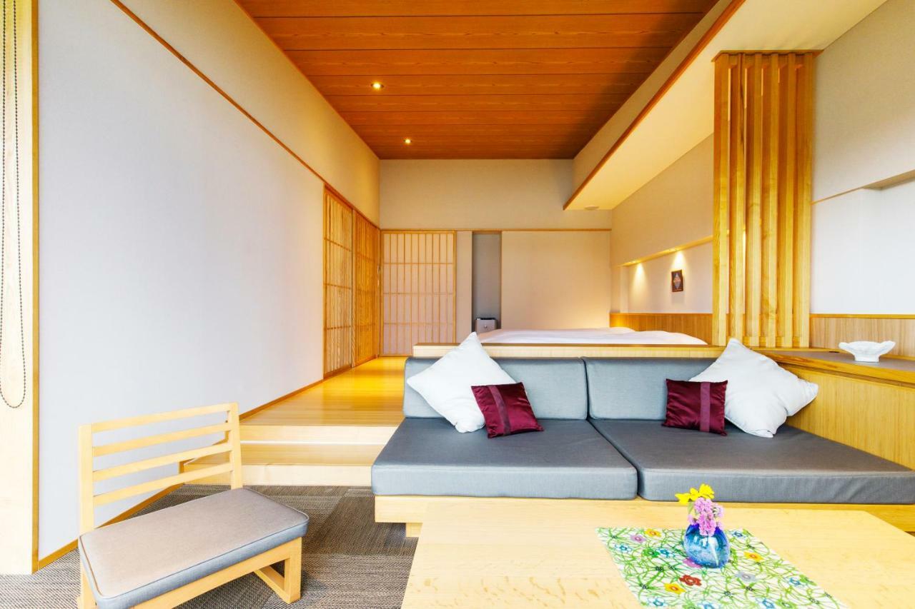 Umino Ryotei Okinawa Nakamasou Hotel Onna Exterior photo